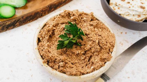 21 Potluck Recipes That Made You Leave With an Empty Dish and a New Friend