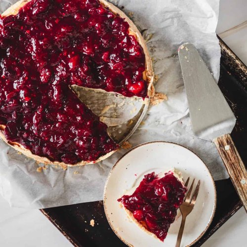 Baked cranberry cheesecake is the perfect sweet and tangy blend