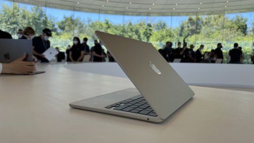 The Mac grows while PC market experiences 'sharpest decline in nine years'