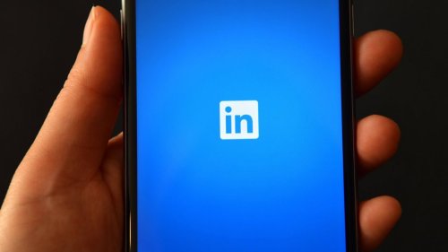 What 60 Straight Months of Selling on LinkedIn Taught Me