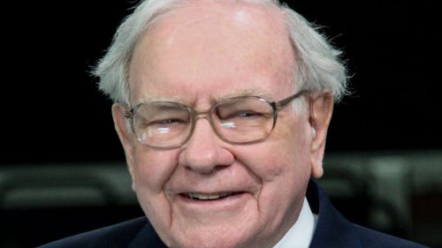 Warren Buffett Shared the Best Advice He Ever Got for Living a Happy Life in 10 Brilliant Words