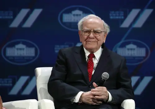 Warren Buffett’s Response to President Trump’s Tariffs Is a Lesson For Every Leader