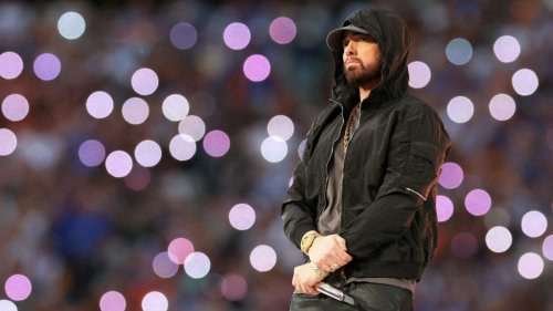 Eminem's old-school trick for new-age success?