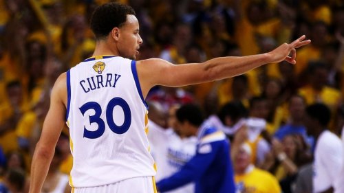 You Need a Growth Mindset--and NBA Star Steph Curry Can Teach You How to Get One