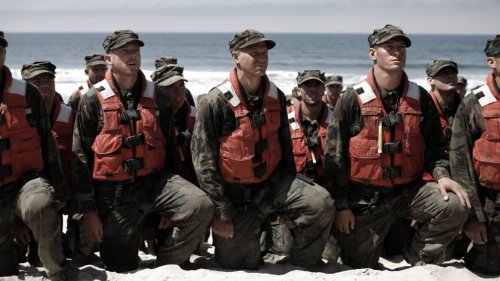 How to Be an Exceptional Leader: Advice From a Navy SEAL
