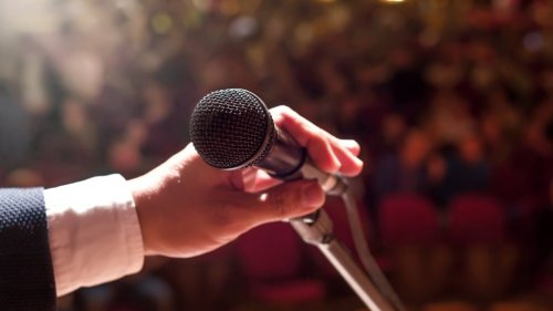 This Brain Hack Can Make You a Great Public Speaker