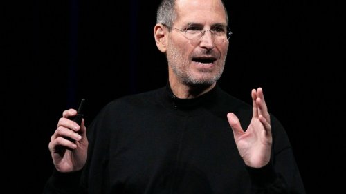 Guy Kawasaki Explains Why Steve Jobs Used 190-Point Text on Presentation Slides