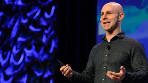 Want to Keep Your Best Employees From Quitting? Facebook Execs and Adam Grant Tell You How