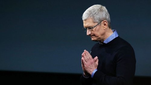This 1-Word Email From Apple CEO Tim Cook Is a Master Class in Emotional Intelligence
