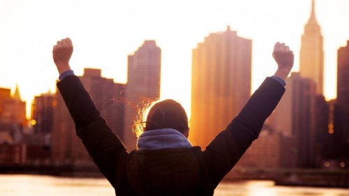 9 Ways to Become Incredibly Successful: the Ultimate Guide to Accomplishing All Your Goals