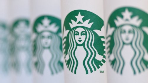 An Undercover CIA Spy Just Revealed the Ingenious Trick That Secret Agents Use at Starbucks