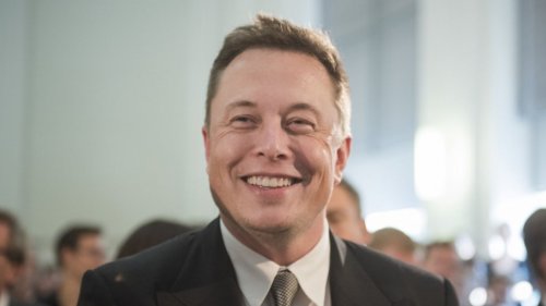 Want to Be Successful Like Elon Musk? Read Like Him
