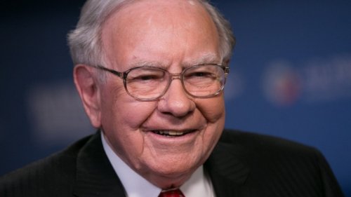 Warren Buffett Says Living Your Life This Way Is What Separates Successful People From Everyone Else