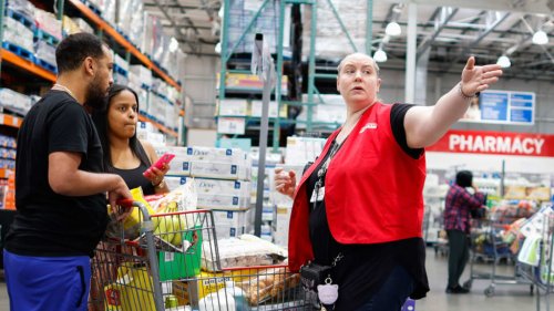 Costco Employees Just Voted to Unionize. The Company's Response Is Remarkable