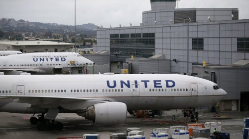 United Airlines Has Just Taken Away Some Really Basic Items (Oh, From First Class)
