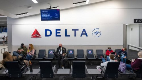 An Upset Customer Tweeted at Delta Air Lines. Its Response Was Something No Company Should Ever Do
