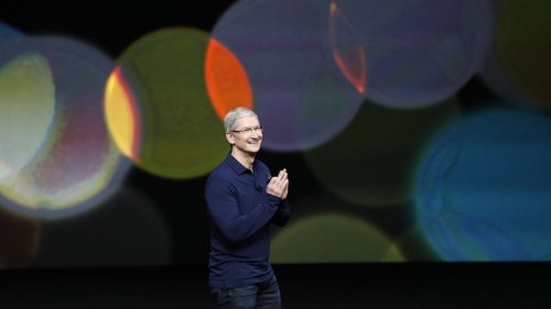 why-tim-cook-s-50-million-pay-cut-is-the-best-example-of-emotional