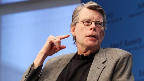 Stephen King Used These 8 Writing Strategies to Sell 350 Million Books