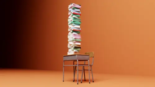 Build Your Library of Career Books With These 8 Classics