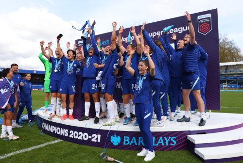 Chelsea retain WSL title with final day win over Reading