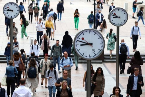 Quarter of a million people could lose their jobs by 2027 as UK ‘flirts with recession’ | Flipboard