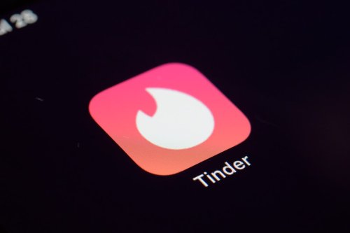 Tinder’s new $500 feature gives the green light to harassment
