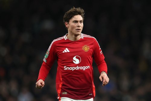 Victor Lindelof forced to leave Man Utd game early after son involved in horror accident