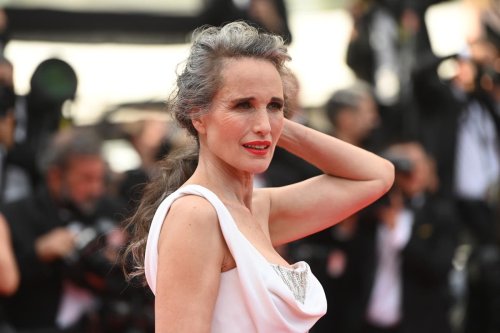 Andie MacDowell says her managers tried to convince her not to go gray