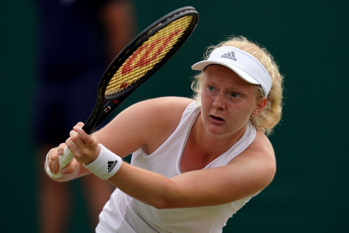 Brit Fran Jones taken off court in wheelchair after mid-match collapse