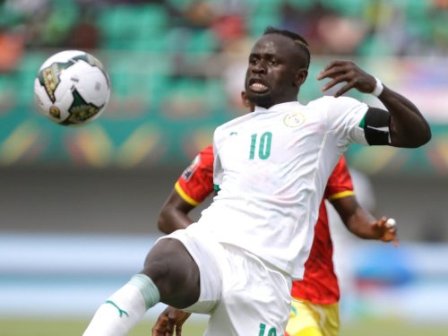 Liverpool’s Sadio Mane suffers concussion scare as Senegal reach Africa Cup of Nations quarter-finals