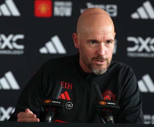 Erik ten Hag and Manchester United hit back over reports manager has lost the dressing room