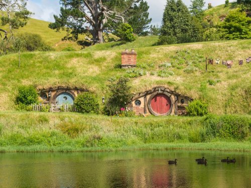 Lord of the Rings fans can stay in ‘Hobbiton’ for just £5: Here’s how
