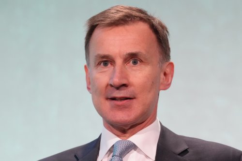 Tax cuts will plunge thousands into poverty, thinktanks warn ahead of Jeremy Hunt’s spring Budget