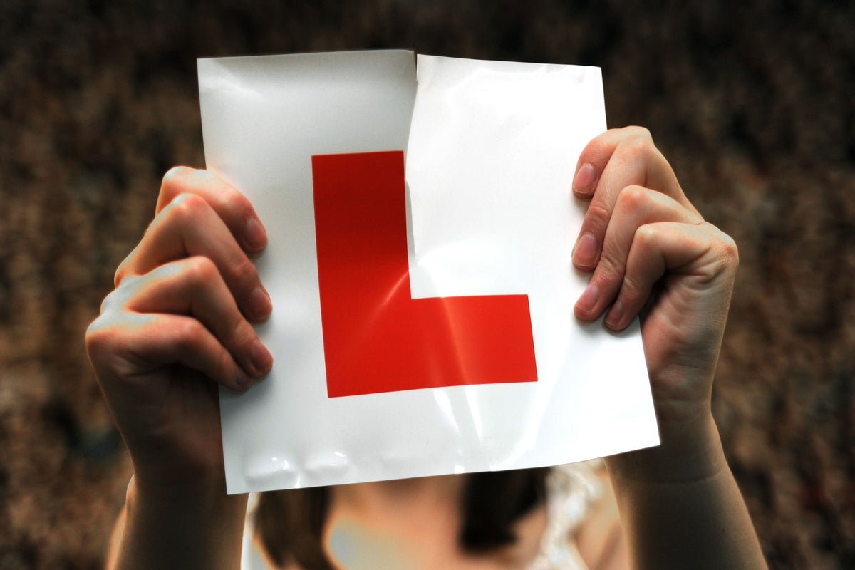 Changes to driving test rules as learners hit by record waiting time