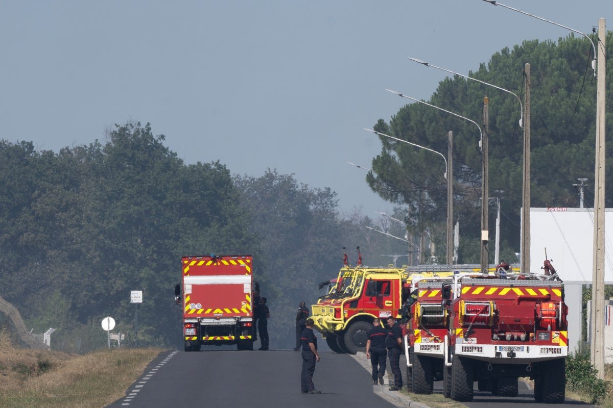 Two firefighters killed as blaze near French airport grounds flights
