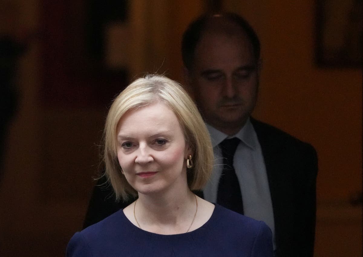 Tory MPs ‘already sending no-confidence letters in Liz Truss’