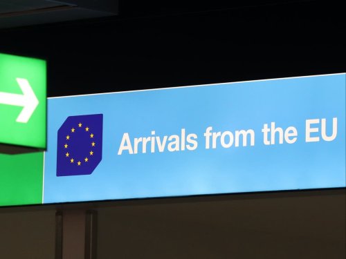 Britons to pay €7 to enter Europe – but UK rules out reciprocal fee