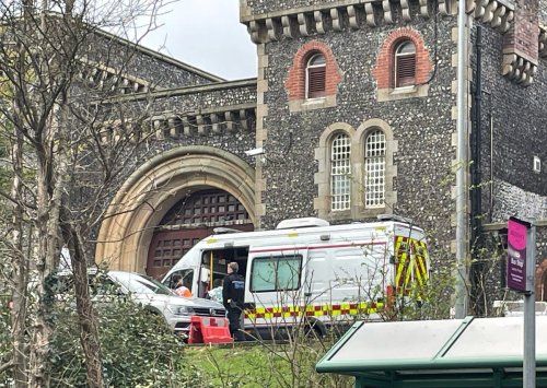 Police called to Lewes Prison after multiple prisoners fall ill with ‘food poisoning’