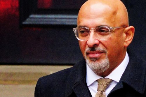 Nadhim Zahawi should ‘consider his position’ as MP, says senior Tory