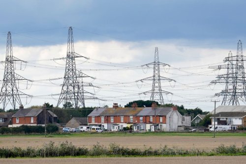 northern-ireland-residents-begin-to-receive-600-energy-payments