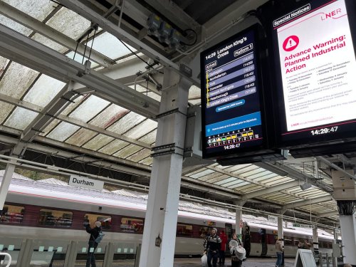 RMT offered 8 per cent pay rise to avoid train strikes chaos