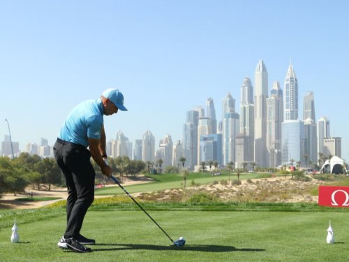 Richard Sterne leads at Omega Dubai Desert Classic as Tyrrell Hatton falters