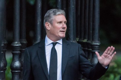 Labour group tells Keir Starmer to end Brexit silence by backing new deals with EU