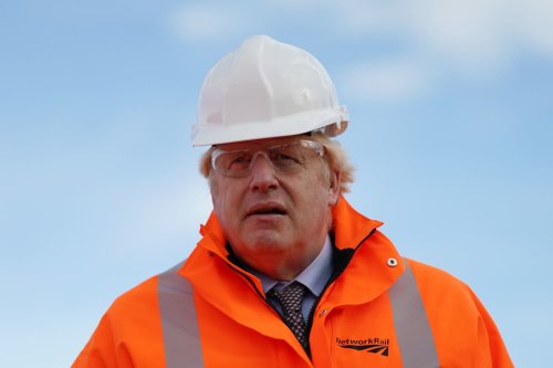 HS2 news – live: Starmer accuses PM of ‘failing’ first levelling-up test after Tories axe northern rail plans