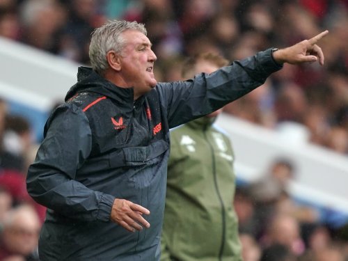 Defiant Steve Bruce vows to fight on as Newcastle fans call for him to quit