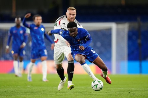 Chelsea progress but fail to impress as Legia Warsaw win on the night