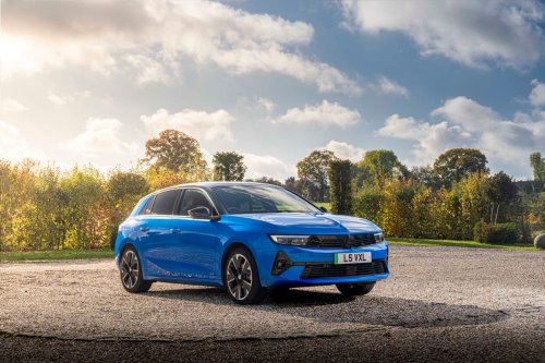Cobolt from the blue: Vauxhall Astra Electric Ultimate