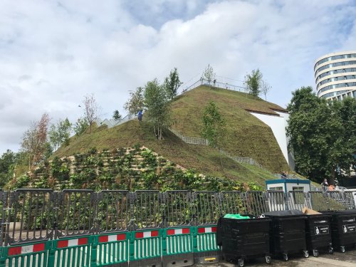 ‘A waste of money’: Londoners pour scorn on artificial hill installed beside Marble Arch