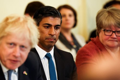 Rishi Sunak admits government can’t stop inflation, as clamour grows for help for poorest