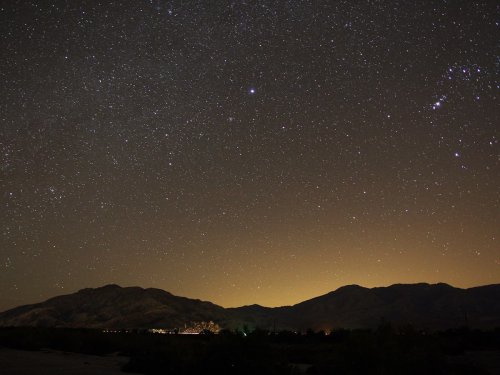 Light pollution 'prevents a third of people from seeing Milky Way' | The Independent